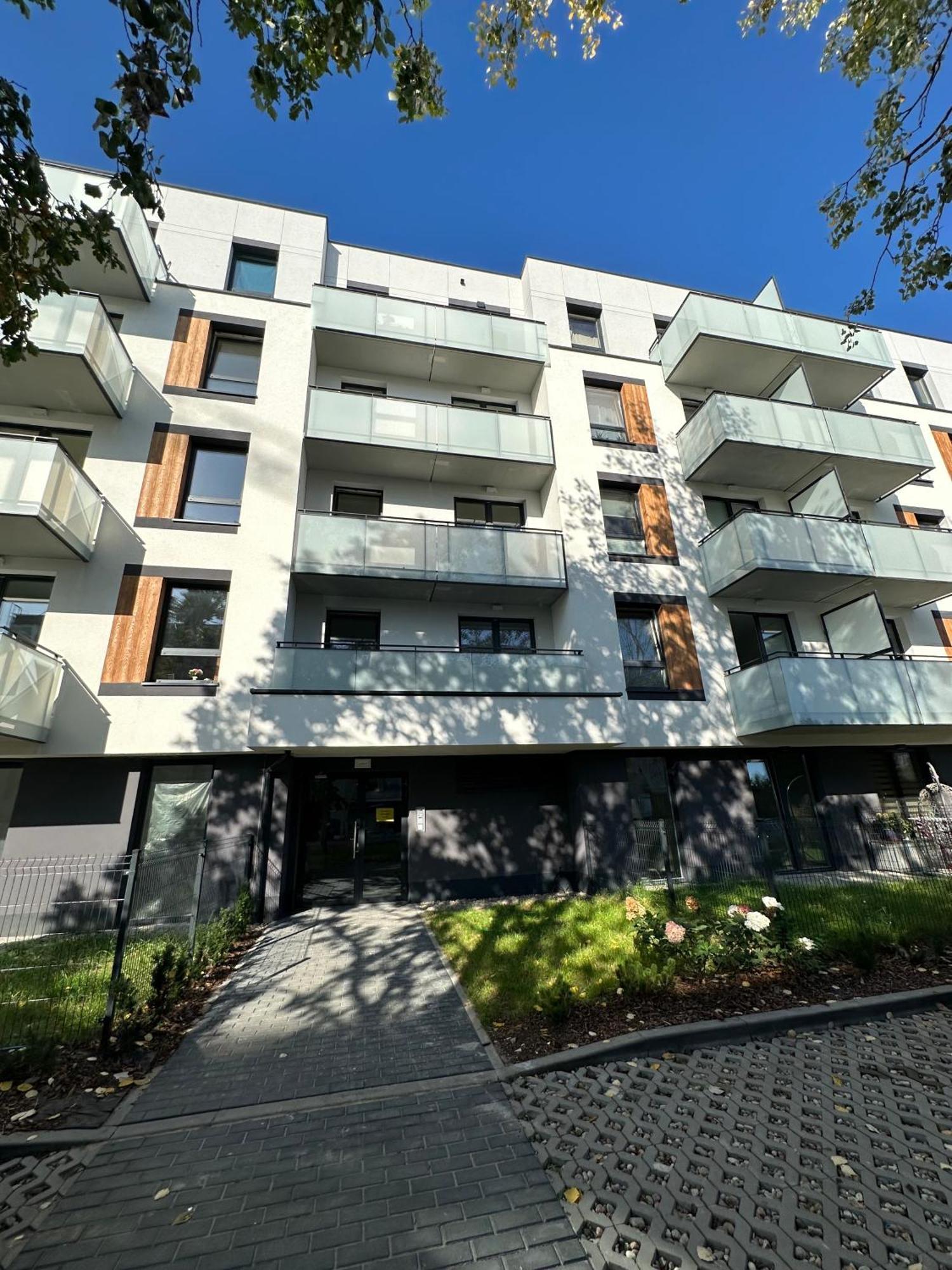 Skytravel 26 Apartament Pileckiego Nowy Dwor Mazowiecki Airport Modlin 24H Exterior foto